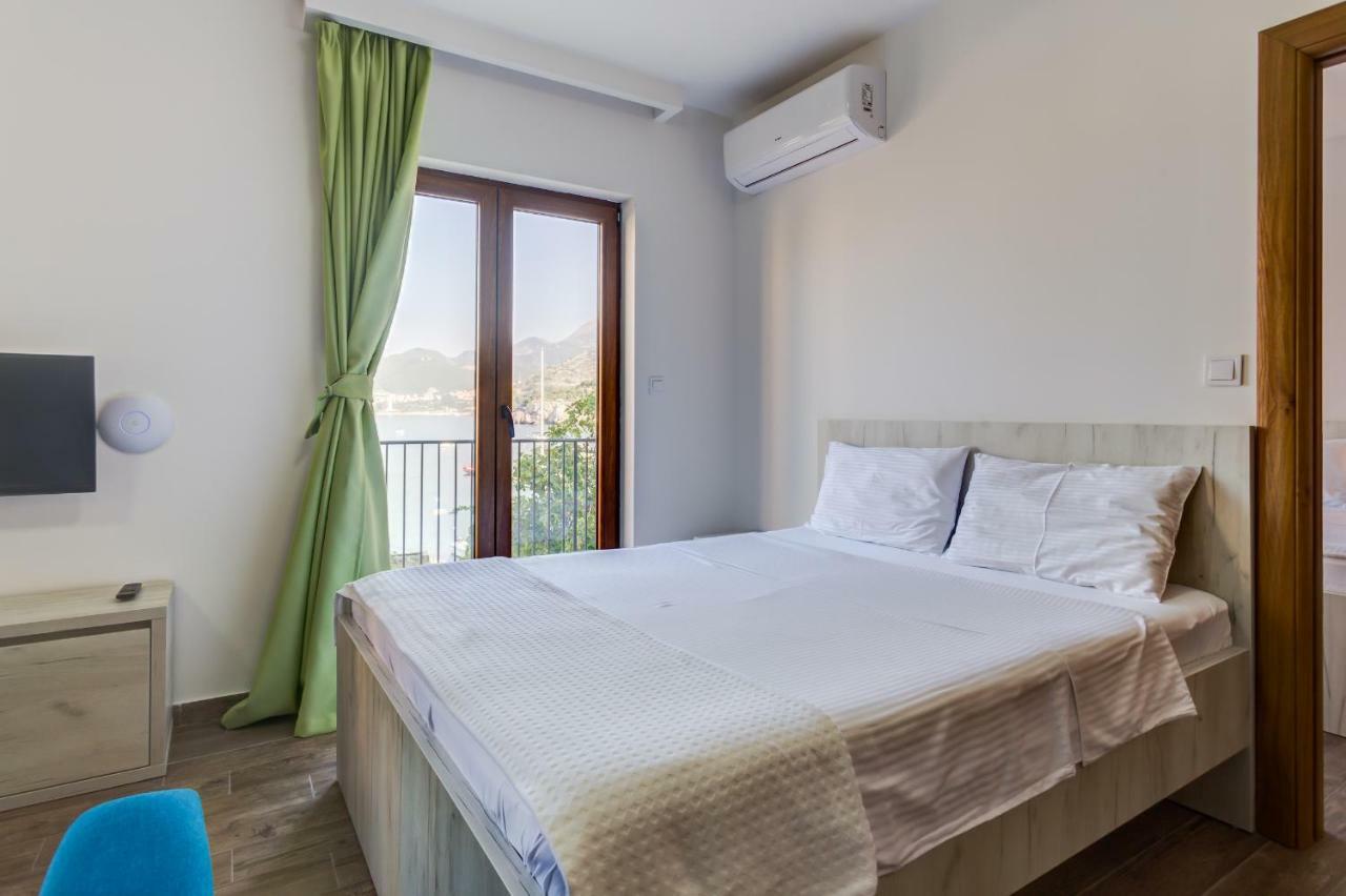 Mima Apartments Sveti Stefan Exterior foto
