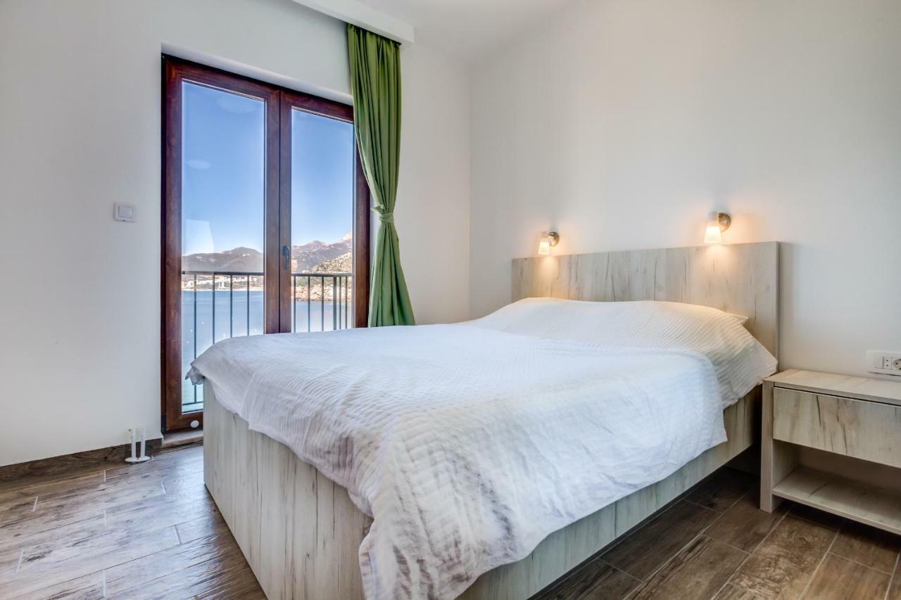 Mima Apartments Sveti Stefan Exterior foto